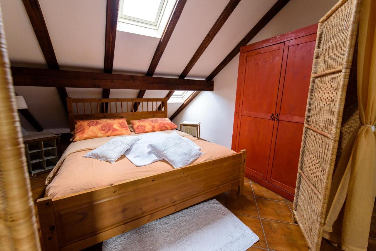 B&B Al Parco Volano エクステリア 写真